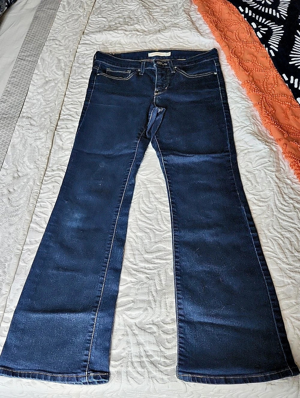 Levi's 315 Shaping Bootcut Women's Flare Jeans in Blue
